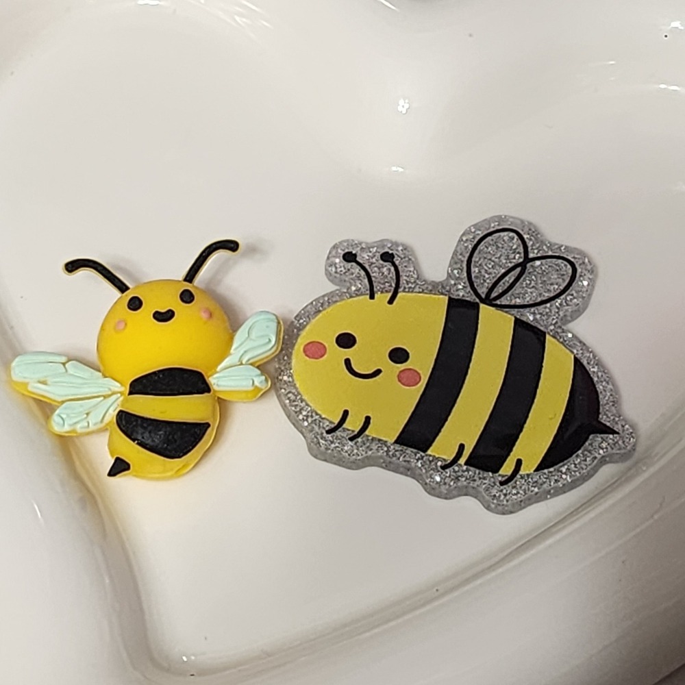 Bee Flatback Focal Bead Beaded Pen Badge Keychain Silicone Crafts Phone Charm
